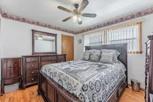 3640 Hawthorne St, Franklin Park, IL 60131 - Photo 5