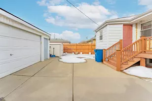 3640 Hawthorne St, Franklin Park, IL 60131 - Photo 27