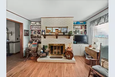 447 S Ralph Street, Watseka, IL 60970 - Photo 7