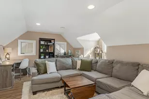 959 W Ogden Ave, Naperville, IL 60563 - Photo 23