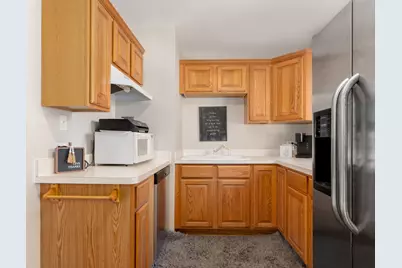 959 W Ogden Avenue, Naperville, IL 60563 - Photo 17