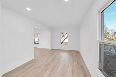 [Address not provided], Buffalo Grove, IL 60089 - Photo 7