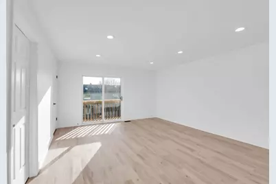 [Address not provided], Buffalo Grove, IL 60089 - Photo 17