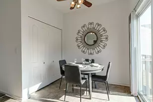 117 Terra Meadow Cir, Volo, IL 60020 - Photo 7