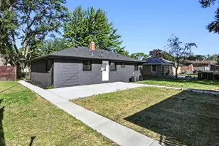 8053 Newland Ave, Burbank, IL 60459 - Photo 13