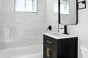 8053 Newland Ave, Burbank, IL 60459 - Photo 11