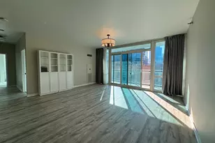 757 N Orleans St, Chicago, IL 60654 - Photo 5