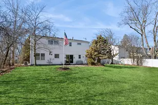 4141 Longmeadow Rd, Downers Grove, IL 60515 - Photo 31