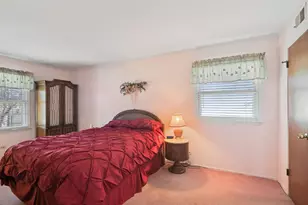 4141 Longmeadow Rd, Downers Grove, IL 60515 - Photo 27