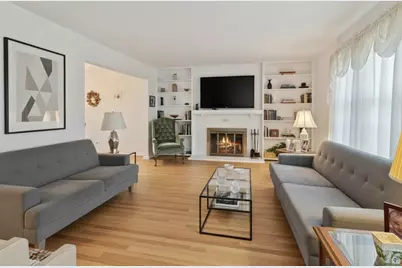 4141 Longmeadow Road, Downers Grove, IL 60515 - Photo 5