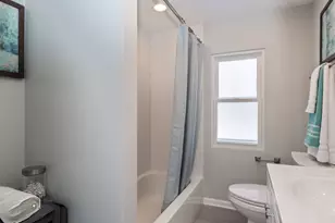 684 Pfingsten Rd, Northbrook, IL 60062 - Photo 27