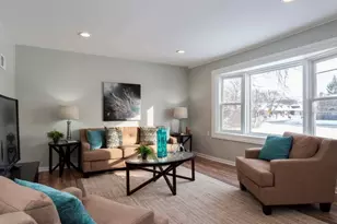 684 Pfingsten Rd, Northbrook, IL 60062 - Photo 13