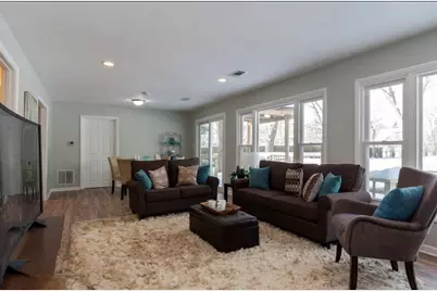 684 Pfingsten Road, Northbrook, IL 60062 - Photo 19