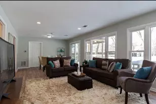 684 Pfingsten Rd, Northbrook, IL 60062 - Photo 19