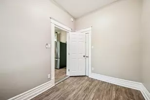 3918 W Fillmore St, Chicago, IL 60624 - Photo 19