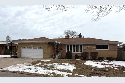 8515 N Ozanam Avenue, Niles, IL 60714 - Photo 1
