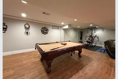 8515 N Ozanam Avenue, Niles, IL 60714 - Photo 19