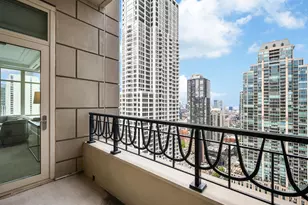 118 E Erie St, Chicago, IL 60611 - Photo 39