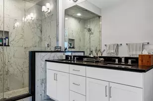 5748 N Hermitage Ave, Chicago, IL 60660 - Photo 19