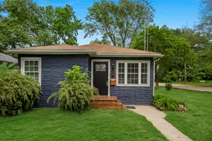 130 S Park Rd, Joliet, IL 60433 - Photo 1