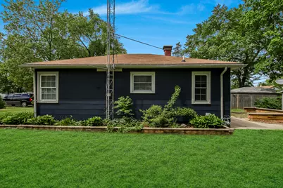 130 S Park Road, Joliet, IL 60433 - Photo 3