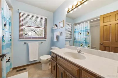 628 Flock Avenue, Naperville, IL 60565 - Photo 21