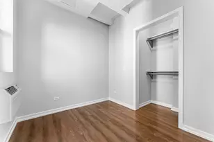 5718 N Winthrop Ave, Chicago, IL 60660 - Photo 9