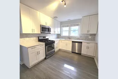 8845 Bronx Avenue #1N, Skokie, IL 60077 - Photo 5