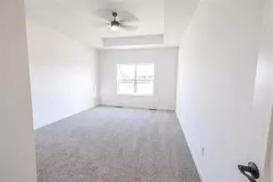 14200 Prairie Commons Ln, South Beloit, IL 61080 - Photo 7