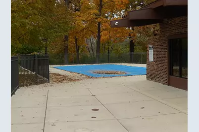 120 Lakeview Drive #309, Bloomingdale, IL 60108 - Photo 9