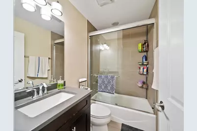 3138 N Elston Avenue #1, Chicago, IL 60618 - Photo 7