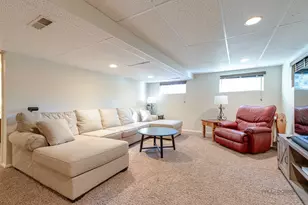 331 E Winchester Rd, Libertyville, IL 60048 - Photo 39