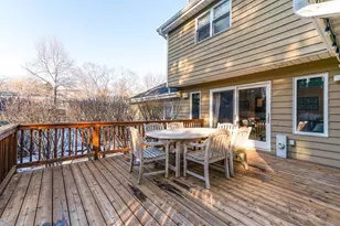 331 E Winchester Rd, Libertyville, IL 60048 - Photo 47