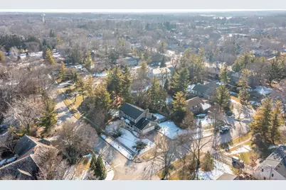 331 E Winchester Road, Libertyville, IL 60048 - Photo 59