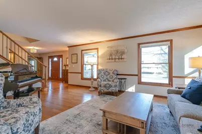 331 E Winchester Road, Libertyville, IL 60048 - Photo 5