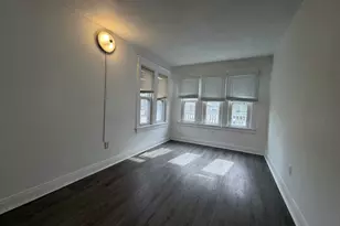 215 Fuller Rd, Hinsdale, IL 60521 - Photo 7