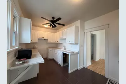 215 Fuller Road, Hinsdale, IL 60521 - Photo 5