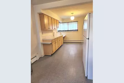 1374 Kenilworth Drive, Calumet City, IL 60409 - Photo 7