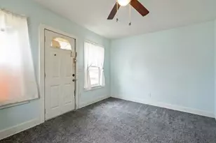 217 12th St, East Moline, IL 61244 - Photo 5