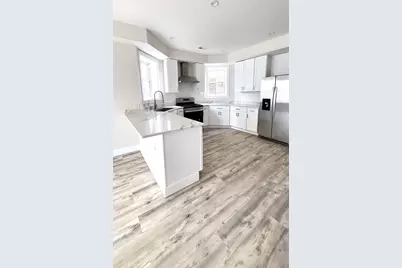 2904 W Nelson Street #1, Chicago, IL 60618 - Photo 5