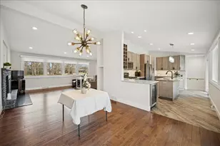 2640 Forest Glen Trail, Riverwoods, IL 60015 - Photo 7