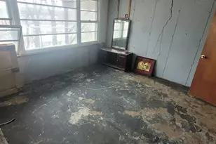 2128 State St, Peru, IL 61354 - Photo 3