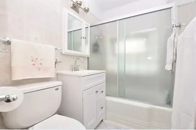 2639 W Balmoral Avenue #2W, Chicago, IL 60625 - Photo 15