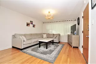 2639 W Balmoral Ave, Chicago, IL 60625 - Photo 3