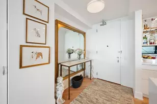 910 N Lake Shore Dr, Chicago, IL 60611 - Photo 5