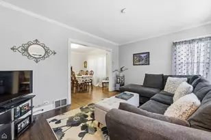 3825 N Newcastle Ave, Chicago, IL 60634 - Photo 3