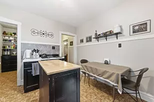 3825 N Newcastle Ave, Chicago, IL 60634 - Photo 15