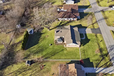 1120 N Bluebonnet Lane, Hoffman Estates, IL 60169 - Photo 29