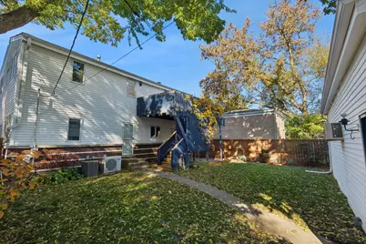 1811 Hartrey Avenue, Evanston, IL 60201 - Photo 3