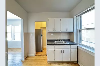 7147 S Constance Avenue #2E, Chicago, IL 60649 - Photo 5